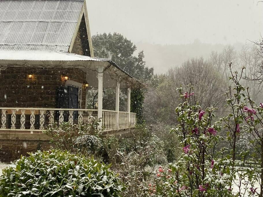 Yellowwoods Farm - Willoughbys Cottage And Old Stables Cottage Curryʼs Post Екстериор снимка