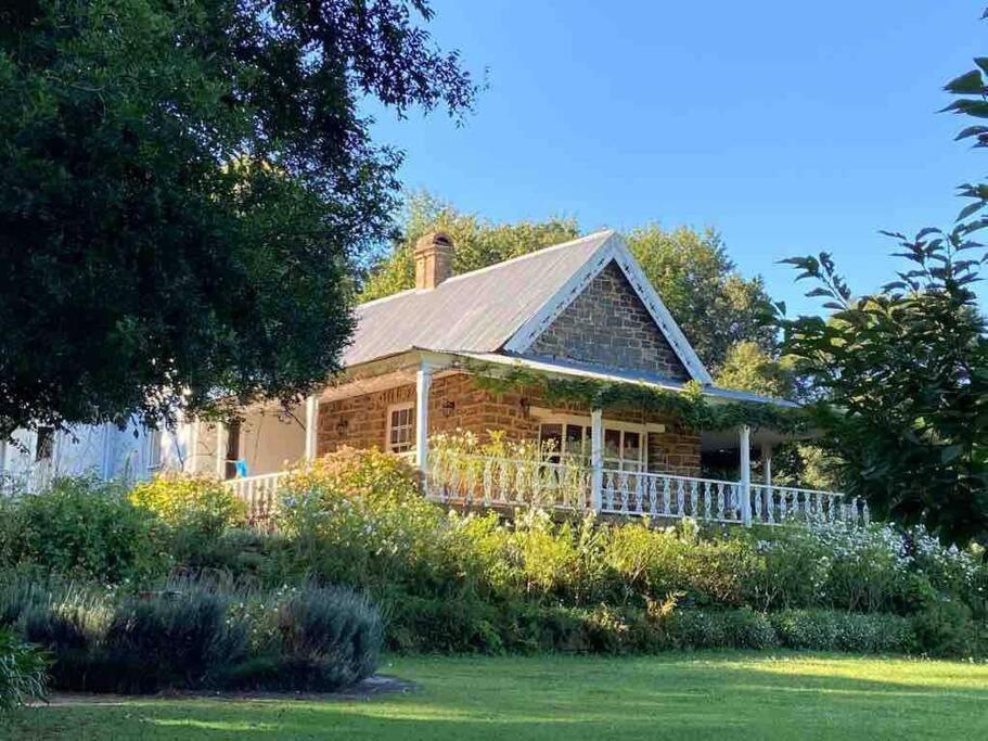 Yellowwoods Farm - Willoughbys Cottage And Old Stables Cottage Curryʼs Post Екстериор снимка