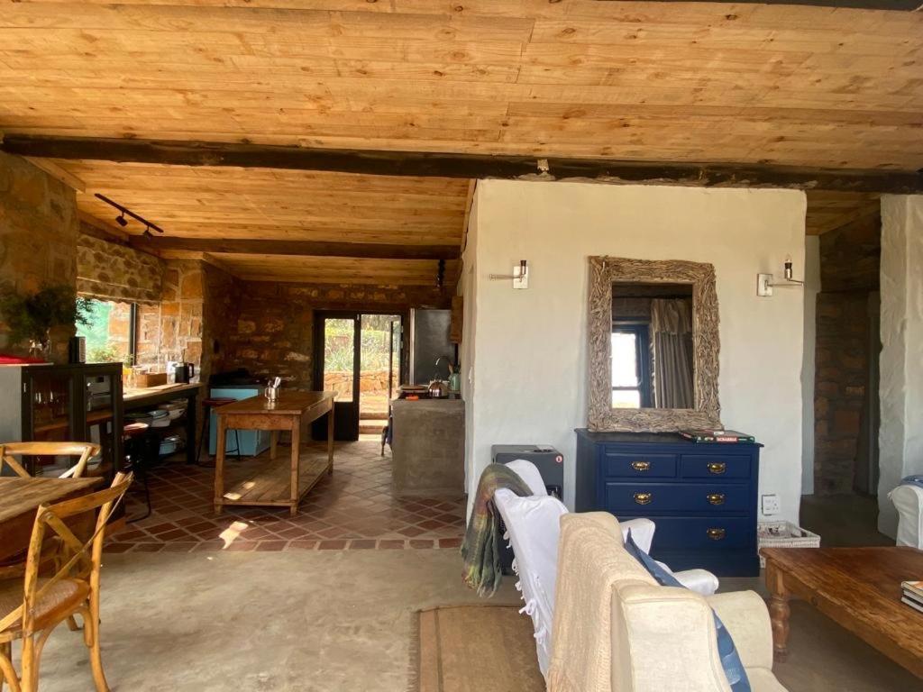 Yellowwoods Farm - Willoughbys Cottage And Old Stables Cottage Curryʼs Post Екстериор снимка